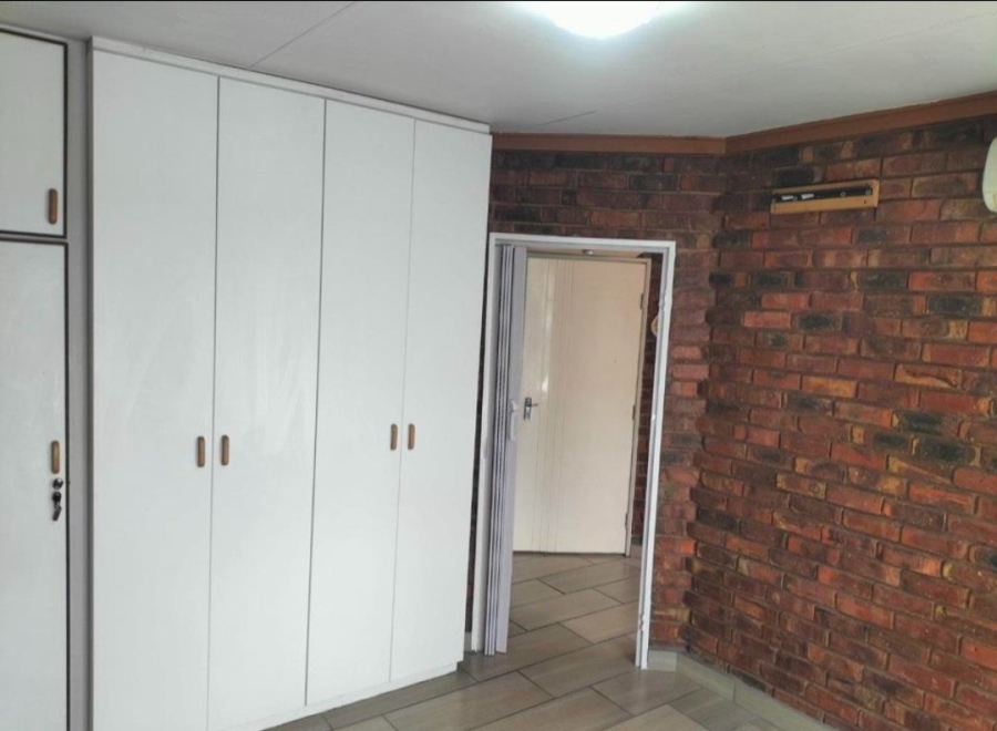 To Let 2 Bedroom Property for Rent in Uitsig Free State